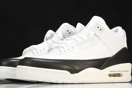 Hyperoad WHITE FRAGMENT JORDAN BLACK AIR 3 0828